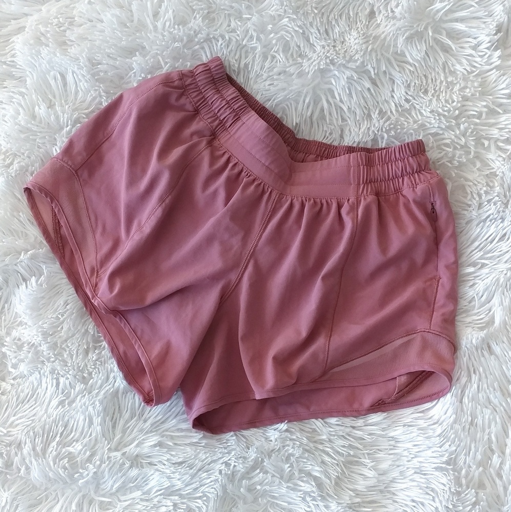 Lululemon Hotty Hot II Shorts